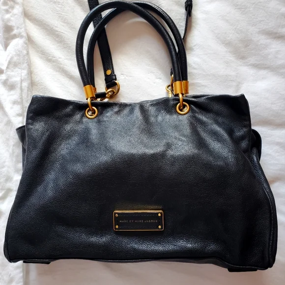 Buy Marc Jacobs The Small Leather Tote Bag, Black, One Size at Amazon.in